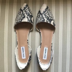 Steve Madden NEW snakeskin flats